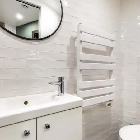 The Night Beauty - Renovated & Design - Bastille *