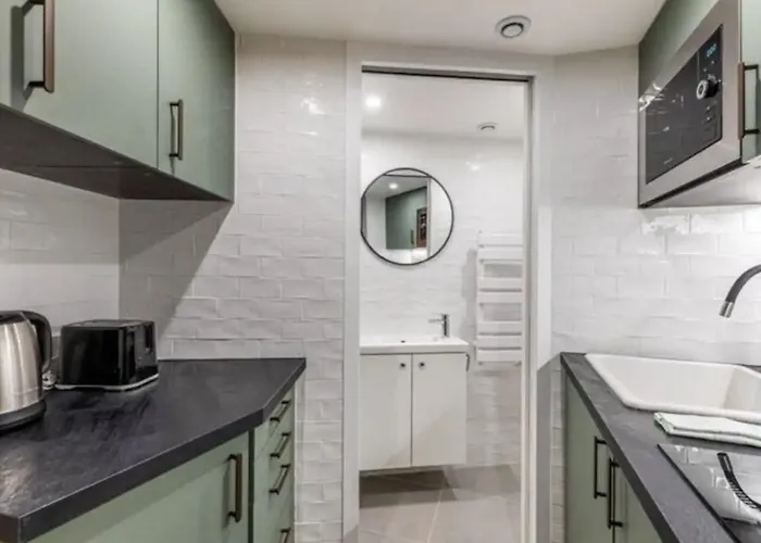Belle De Nuit - Renove & Design - By Mon Petit Fare Paris